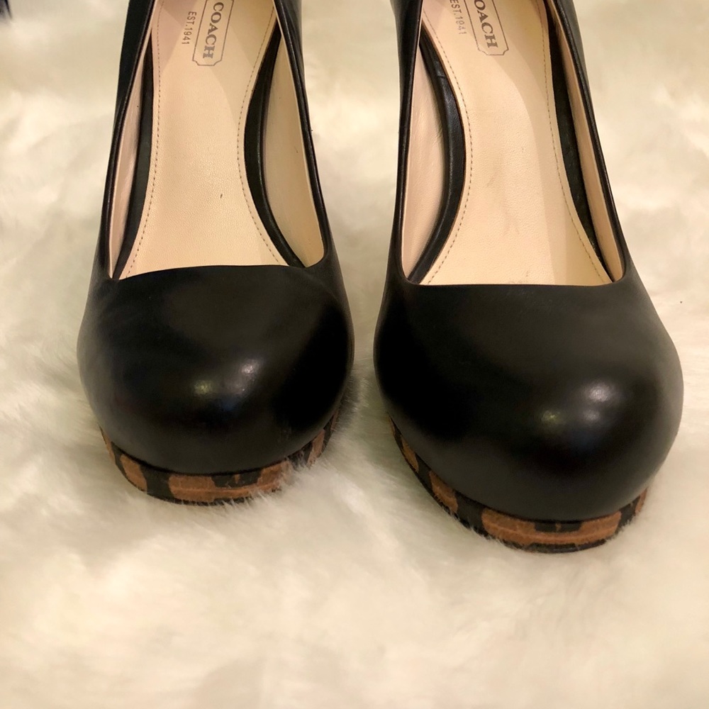 Coach Leather Heels - Picture 7 of 7